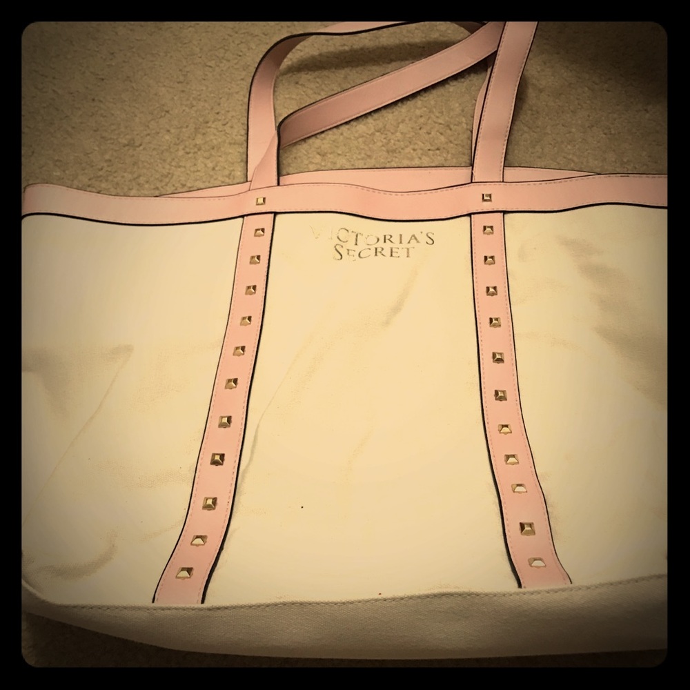 Victoria’s Secret tote
